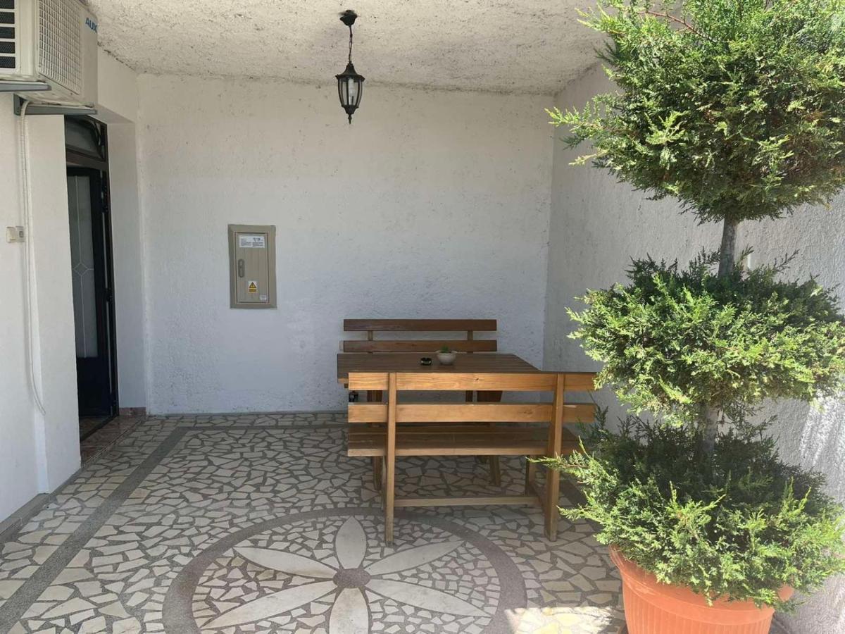 Imperator Apartments Ulcinj Exteriör bild